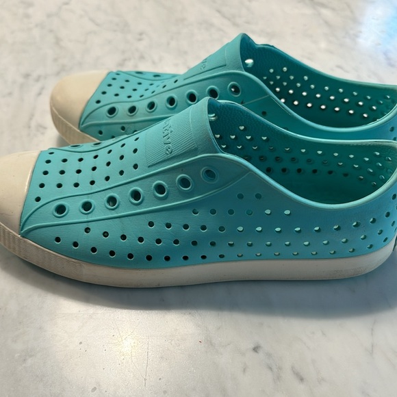 Native Shoes - Picture 7 of 7